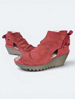 Fly London Yema Red Suede Open Toe Wedge Sandals Lace Up Back EU 39 US 8 8.5